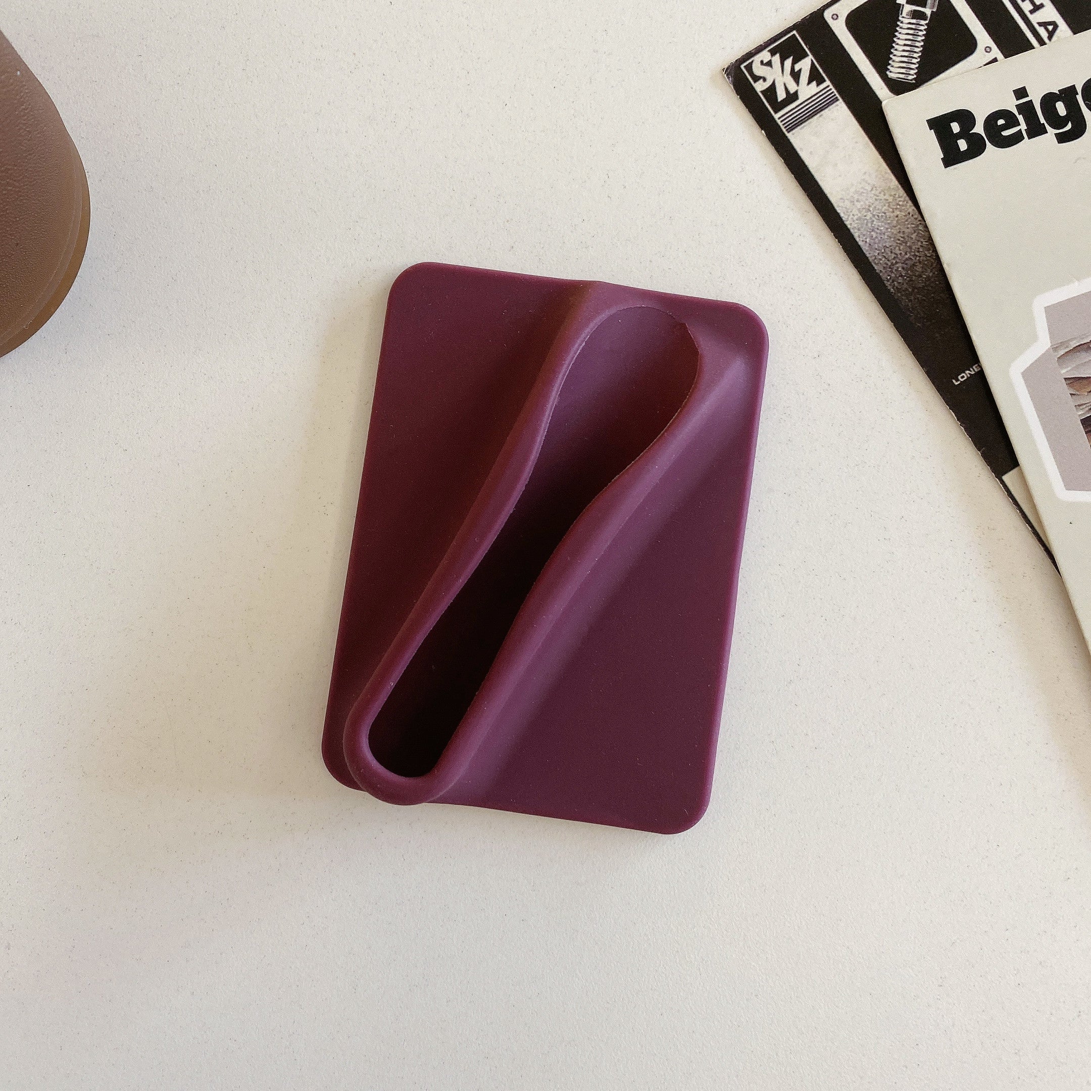 Silikon Lipstick/Leppestift Holder til mobiltelefon - Festes med lim